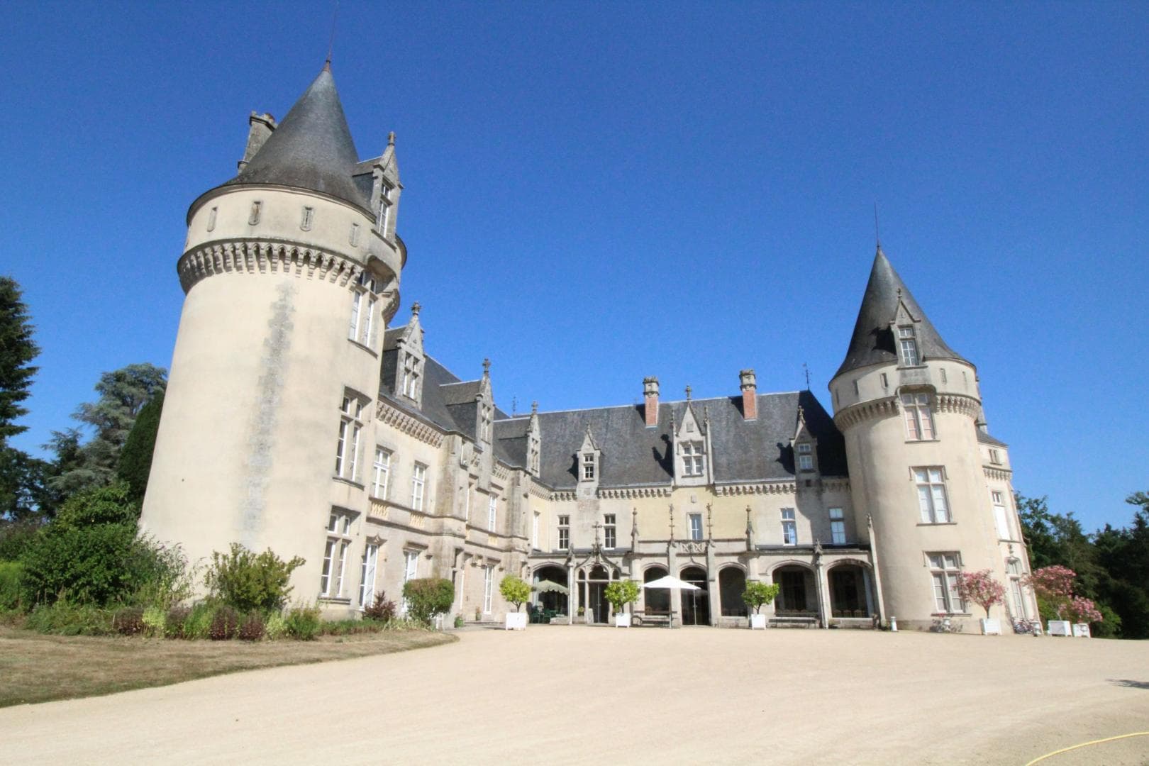 Château de Bort à Saint Priest Taurion en Haute-Vienne (Nouvelle Aquitaine)_48