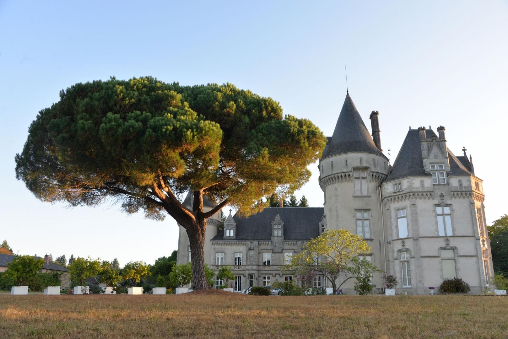 Château de Bort à Saint Priest Taurion en Haute-Vienne (Nouvelle Aquitaine)_64