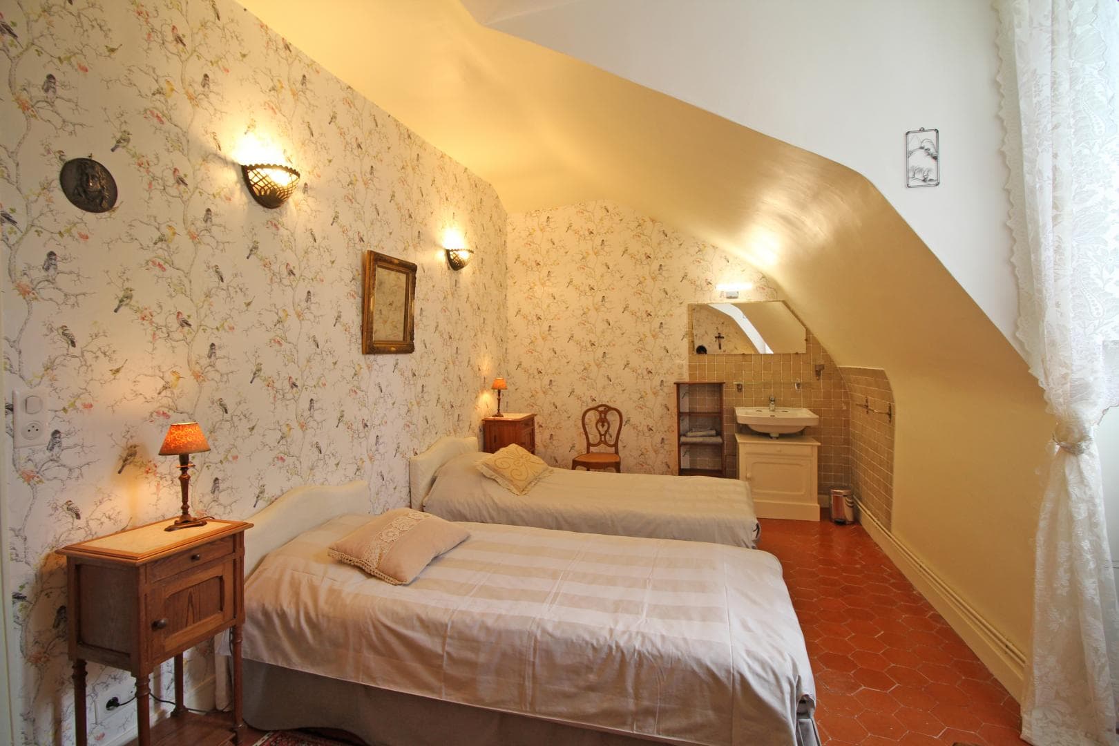 Château de Bort à Saint Priest Taurion en Haute-Vienne (Nouvelle Aquitaine)- La Suite de la Tour_14