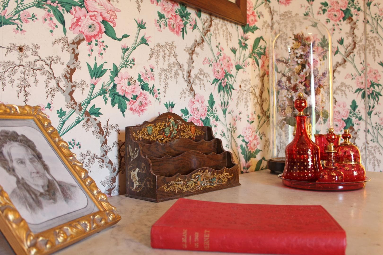 Château de Bort à Saint Priest Taurion en Haute-Vienne (Nouvelle Aquitaine)- Détail chambre des îles_20