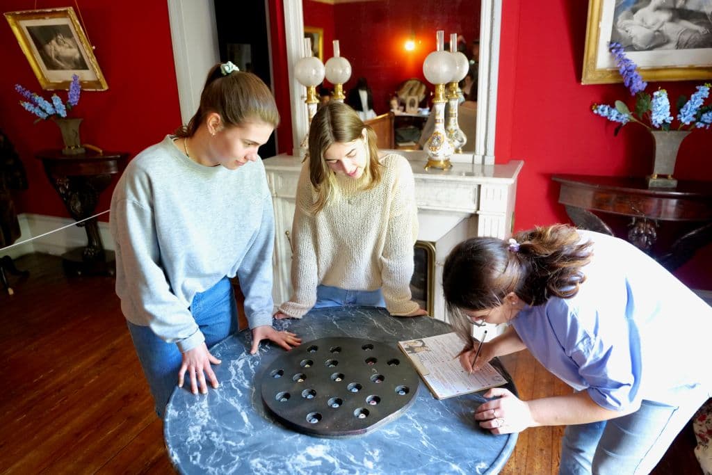 Château de Tiregand visite et espace game enfant famille jeux