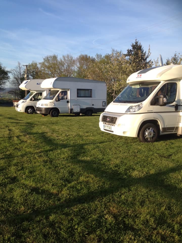 La Ferme de Brossard - aire de camping-car_1