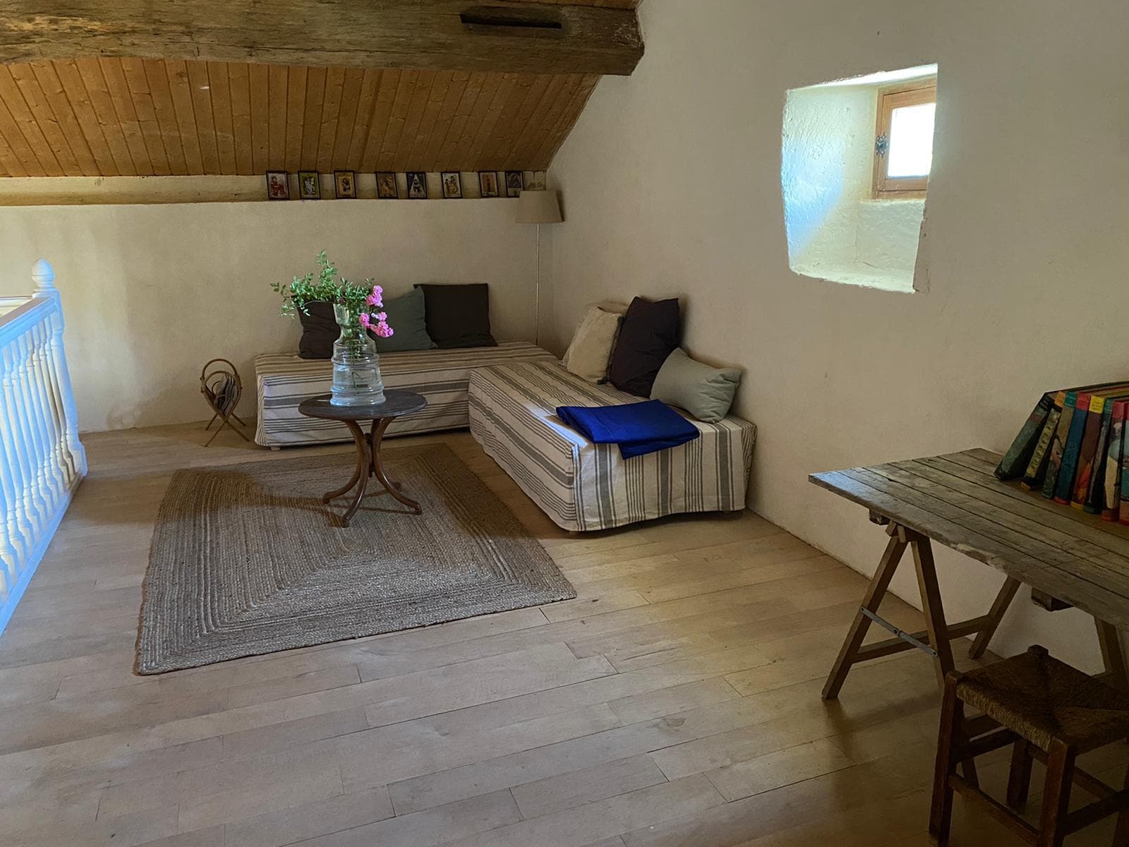 Clos Labellie salon
