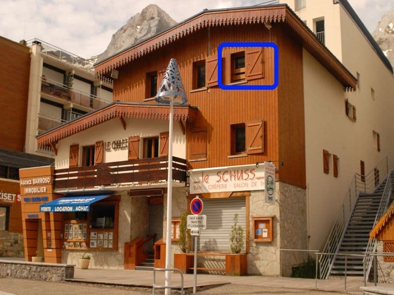 AGENCE BARROSO - LE CHALET 11 LOCALISATION