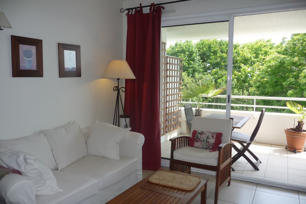 APPARTEMENT LAUSSUCQ