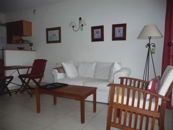 APPARTEMENT LAUSSUCQ