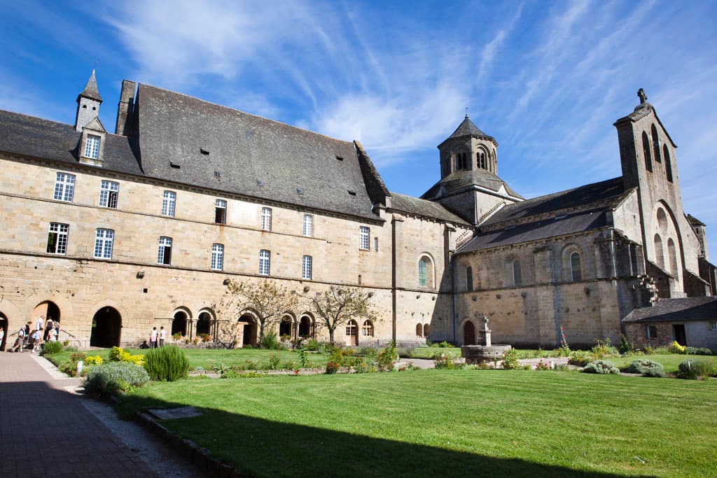 Aubazine, haut lieu de la vie monastique_3