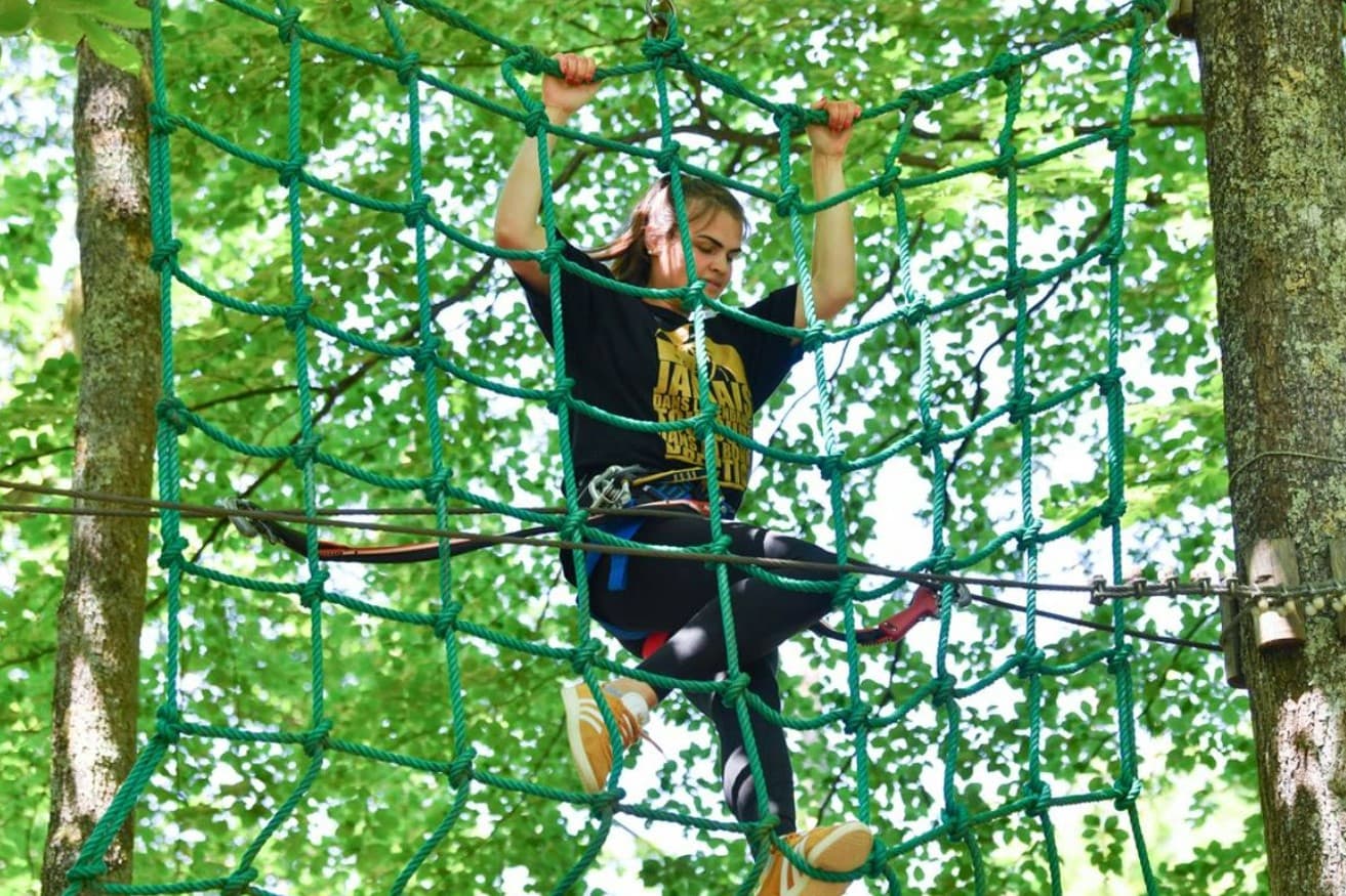 Acro2