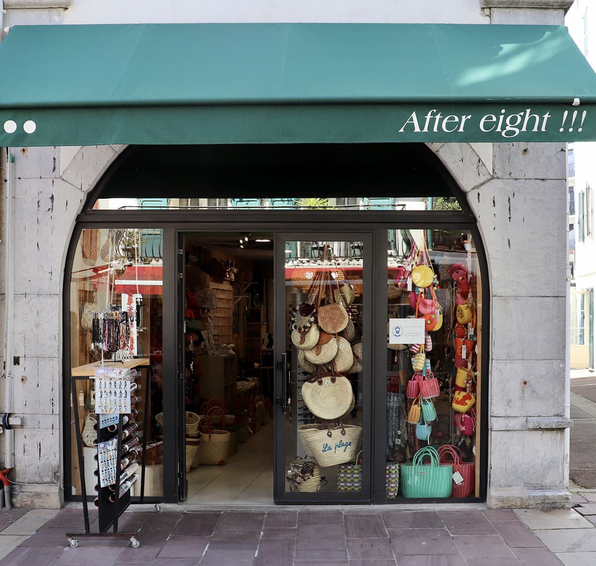 After-eight-vitrine