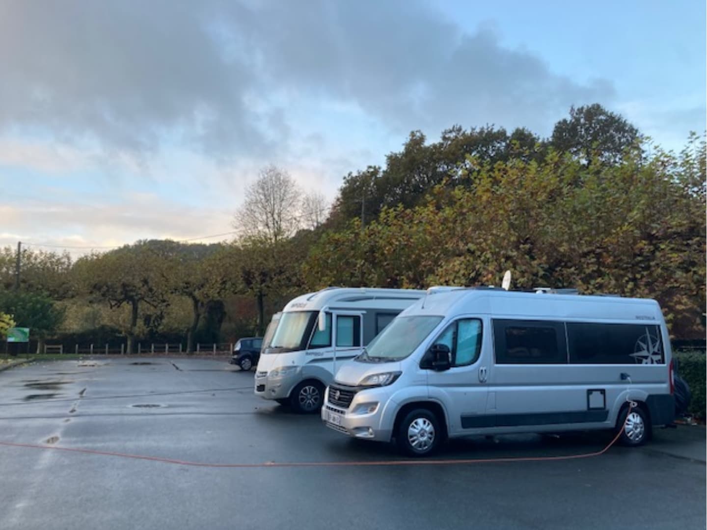 Aire de camping car 2