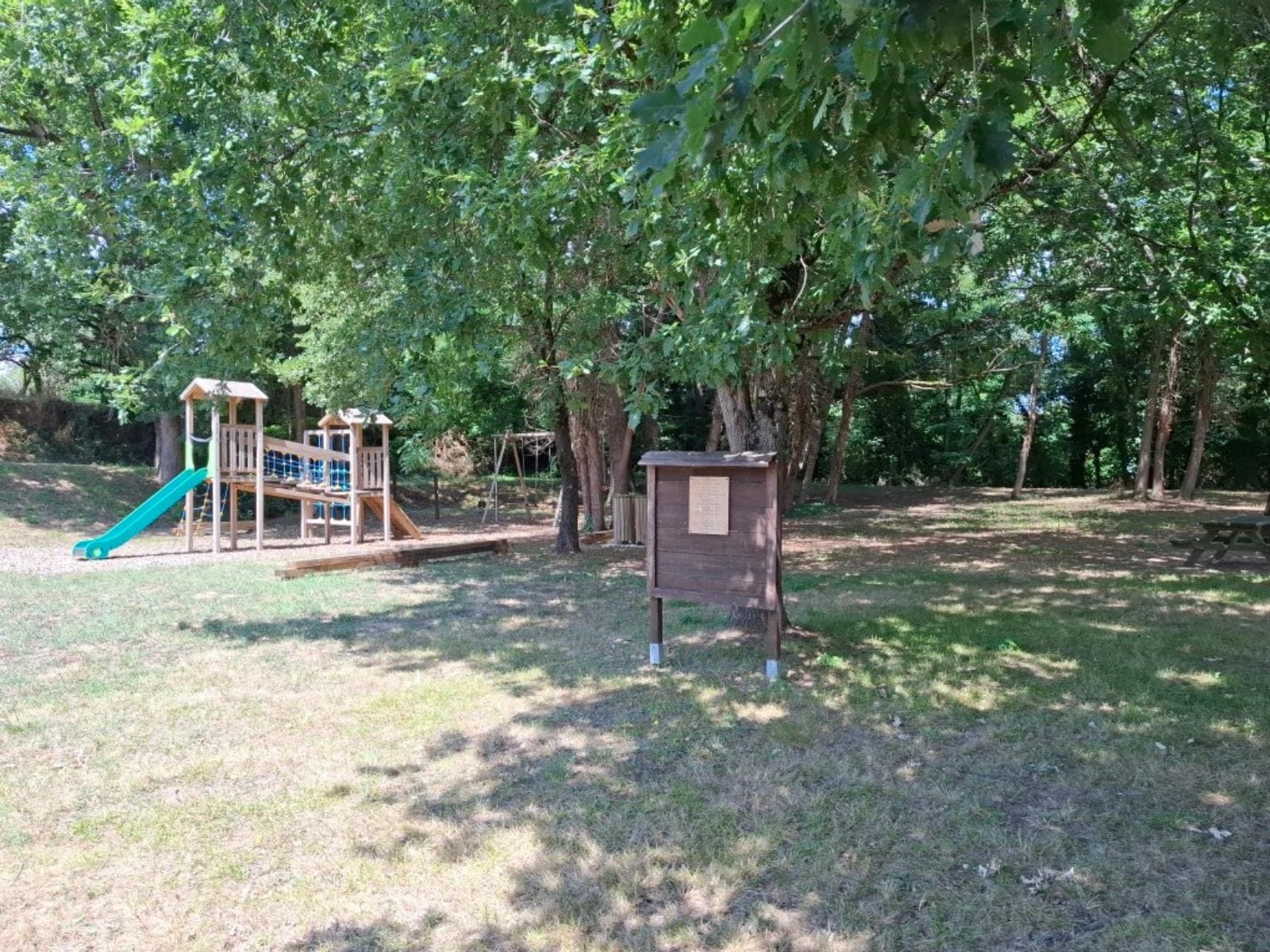 Aire de jeux Noaillac 2