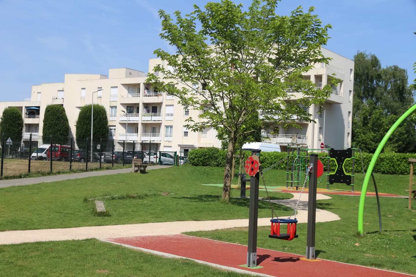 Aire de jeux du Stade d'Este - Pau Pyrénées Tourisme
