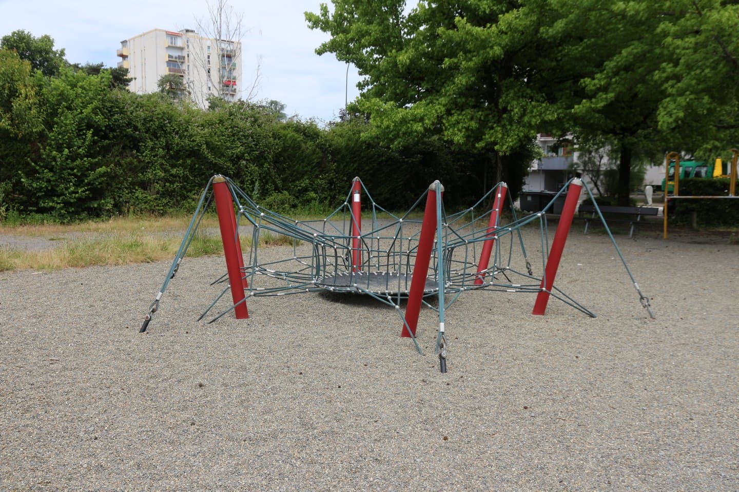 Aire de jeux rue Berlioz 01 -Pau Pyrénées Tourisme