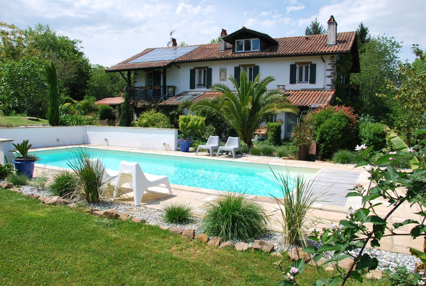 Aretxola_facade_piscine