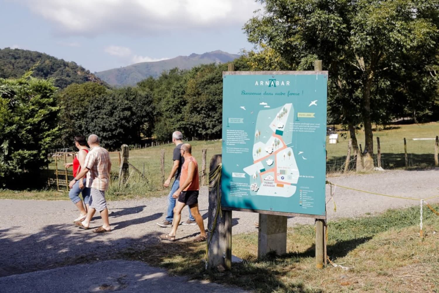 Parcours découverte à la ferme Arnabar  Irissarry