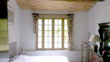 Arnaou-Chambre02-Stlon_Arnaou