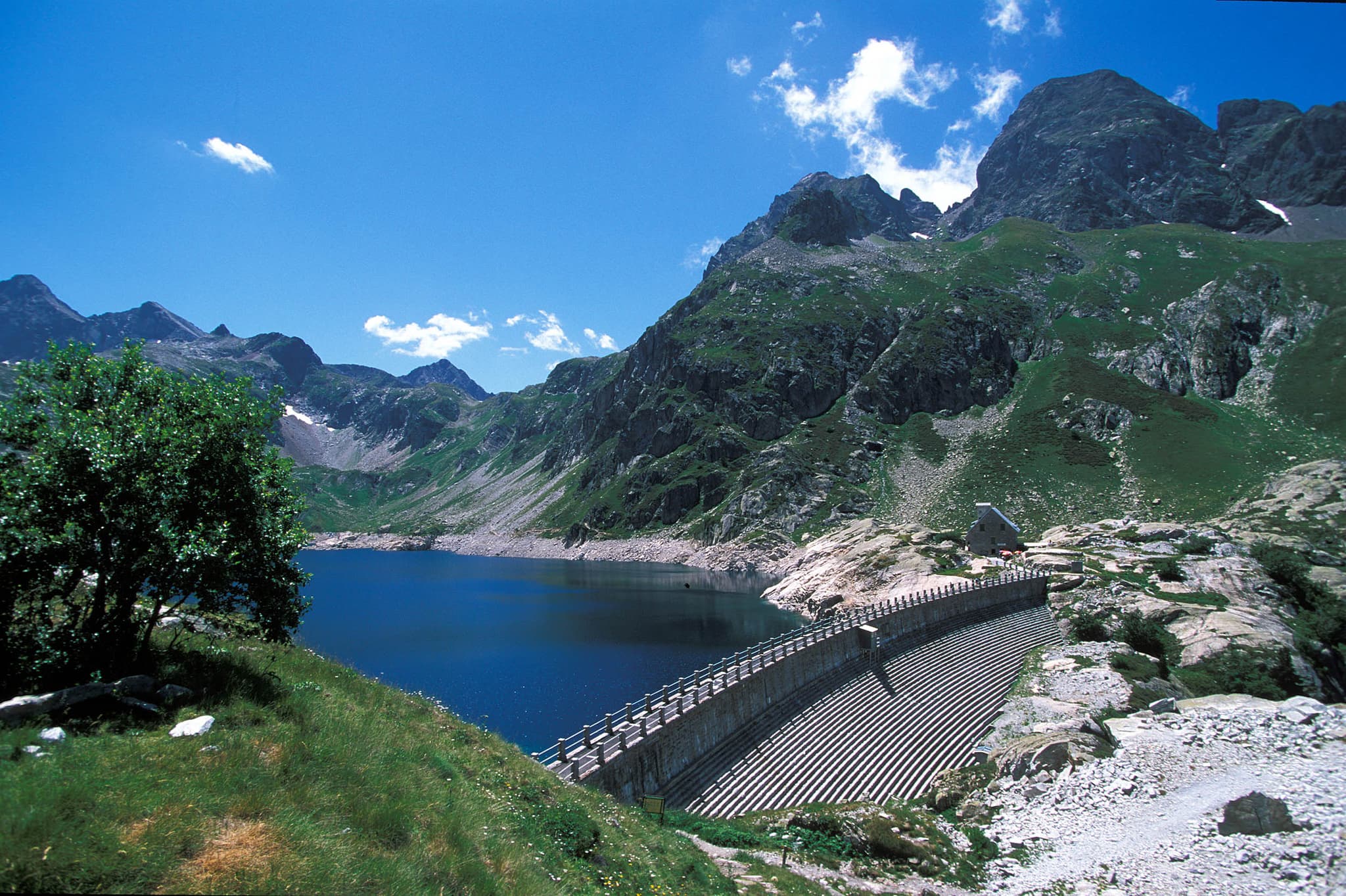 Artouste-Barrage©E.Follet