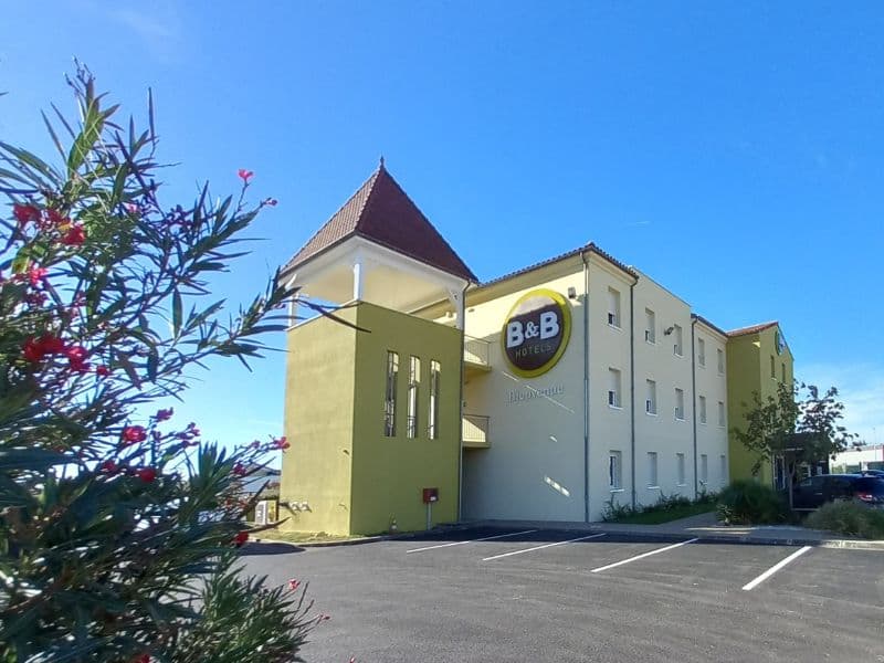 Façade