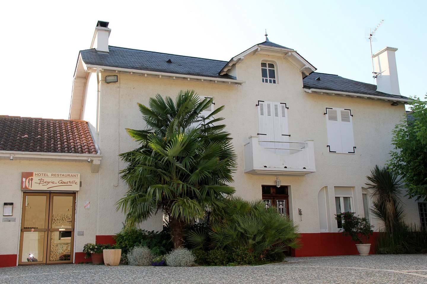 Restaurant Beyrie Coustille - Uzein - extérieur