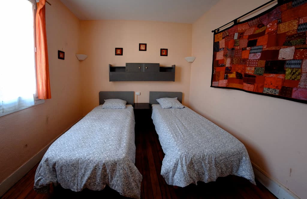BARRERE-GIRAUDON_Chambre 2 lits