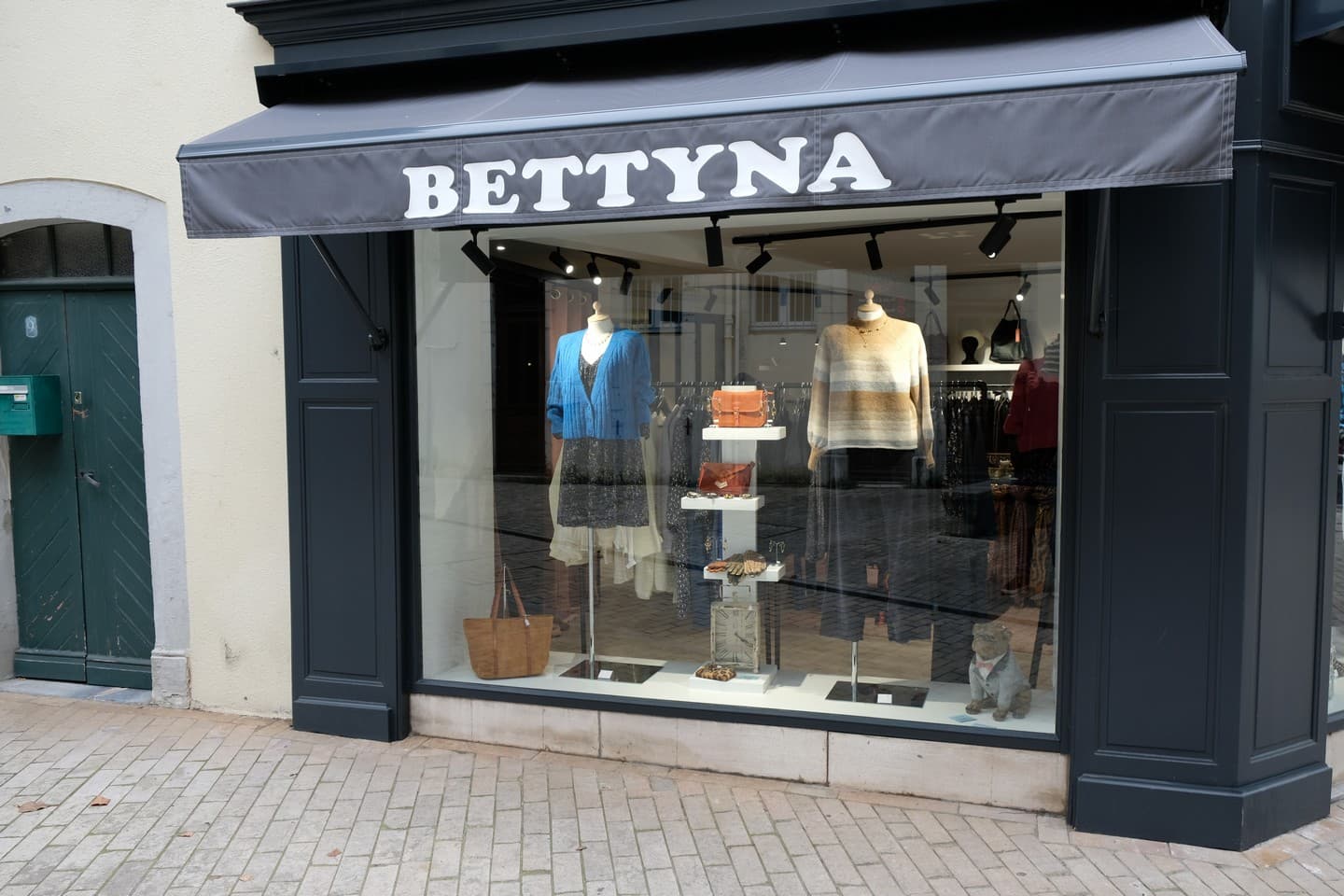 BETTYNA 1