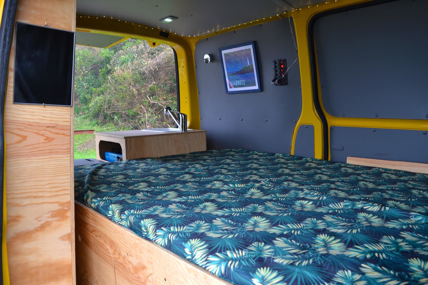 Biarritz Van