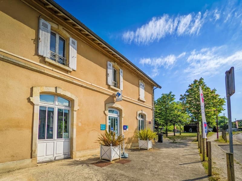 Façade du Bureau d'Information Touristique de Créon