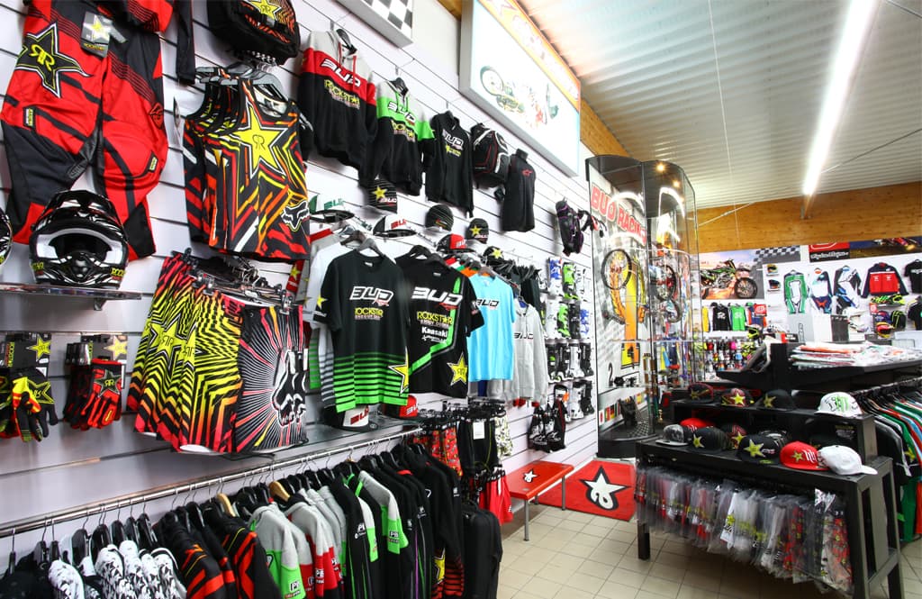 BUD-RACING-Site-3
