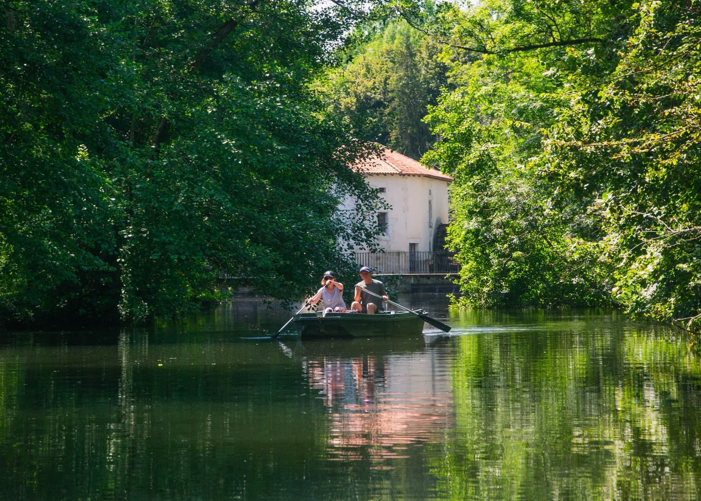 Barque à rames