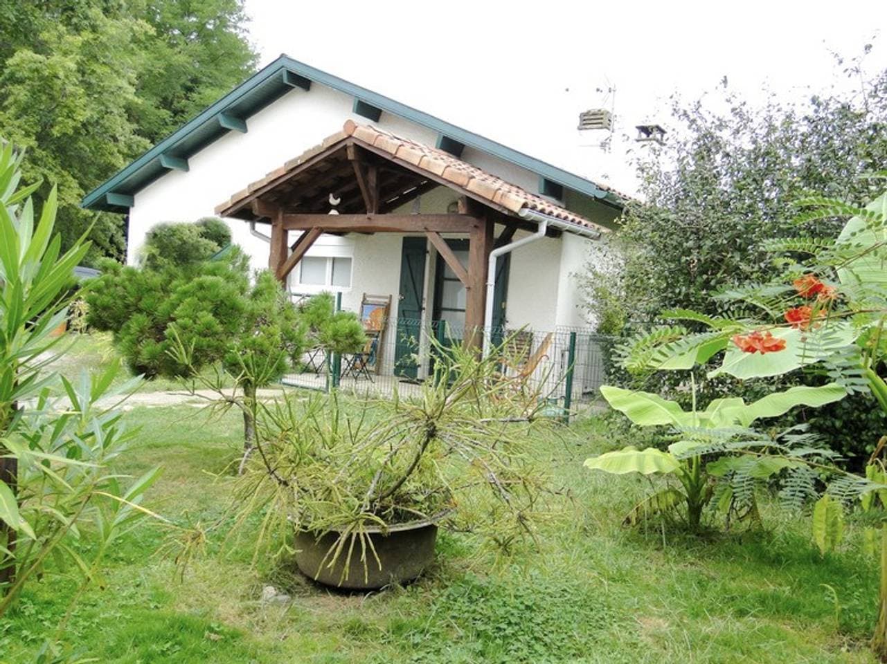 BastaHome-Facade