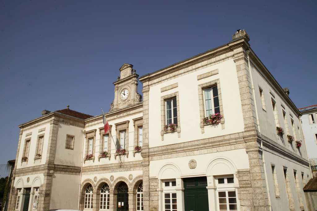 Mairie - Bastide de Montfort-en-Chalosse