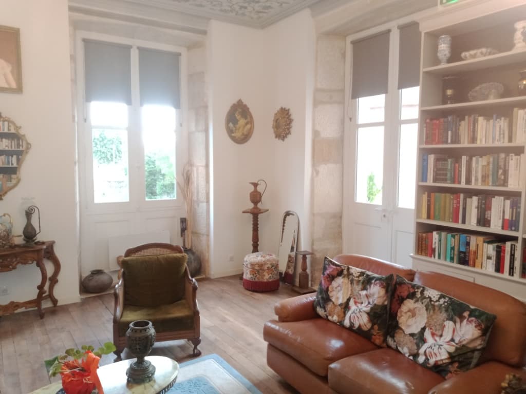 Bibliothèque _ Library 1