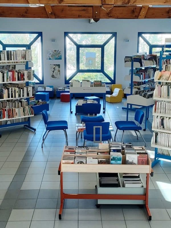Bibliothèque Monbahus