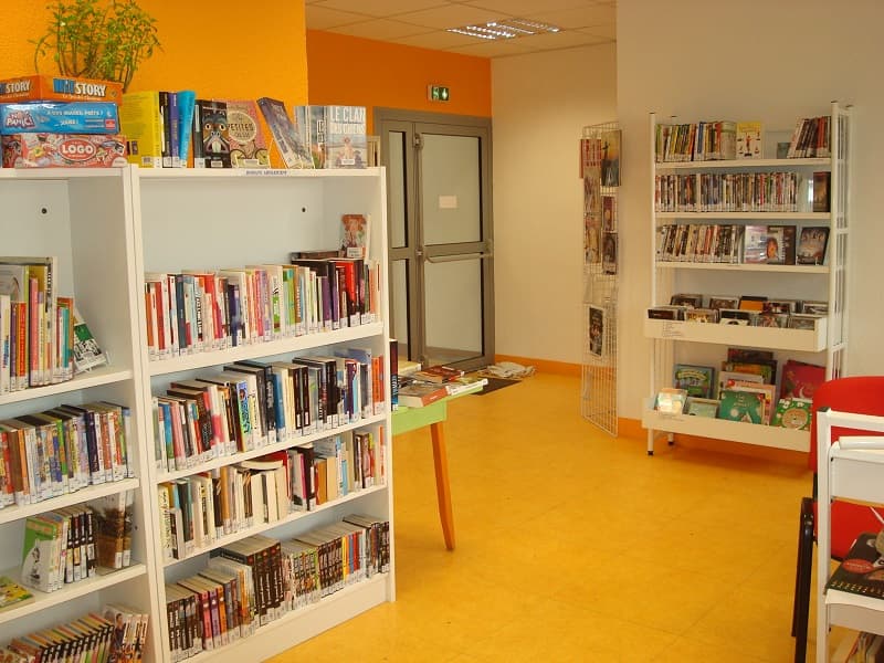Bibliothèque de Mareuil_4