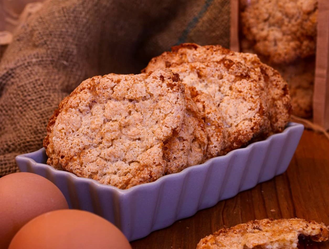 L'Encantadô - Biscuits soufflés croquants aux amandes paysage