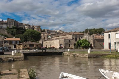 Bourg 1