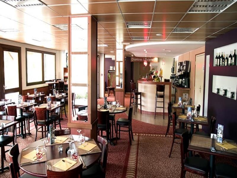 brithotelaquitaine-lepassage-salle-destination-agen-tourisme