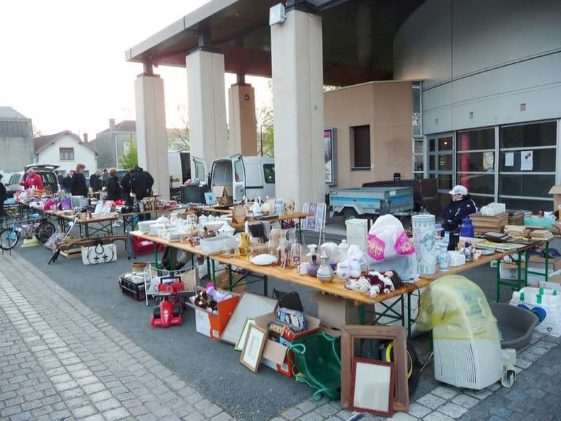 Brocante - 800x600