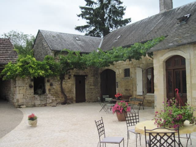 Le Chatelet de Jayac