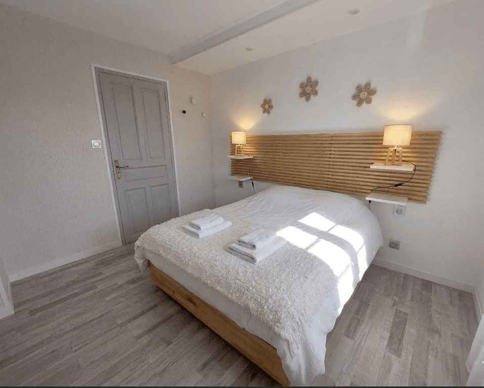 CHAMBRE BUREAU