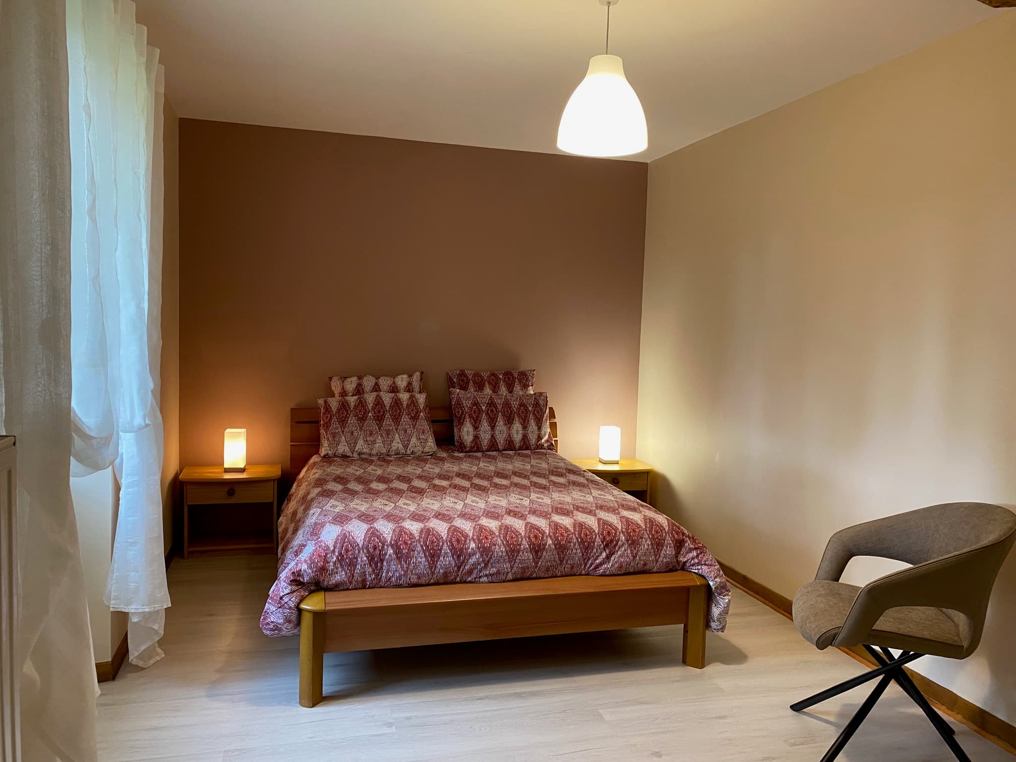 CHAMBRE LIT 140