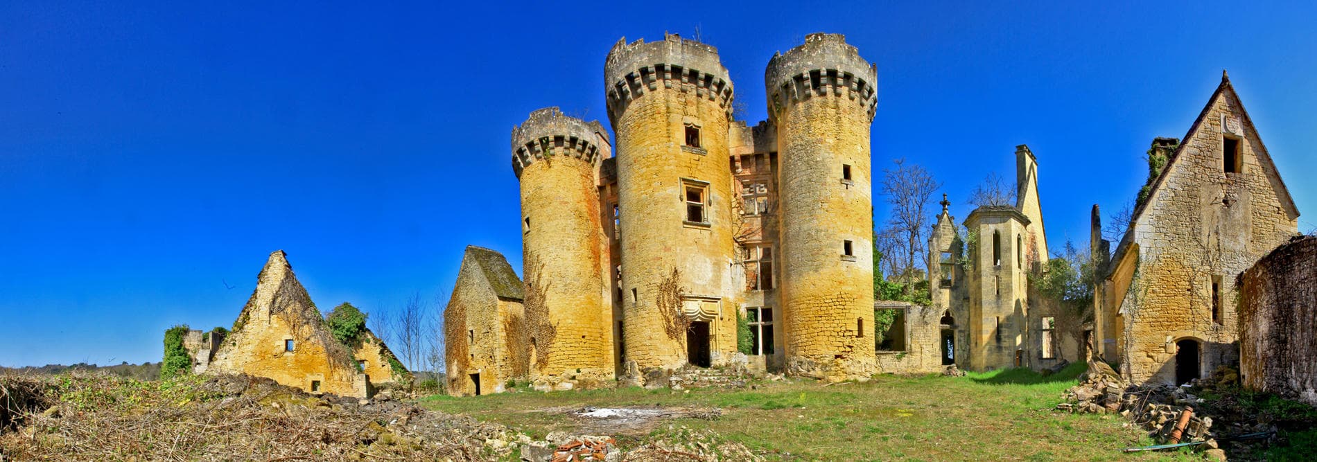 CHÂTEAU LE PALUEL
