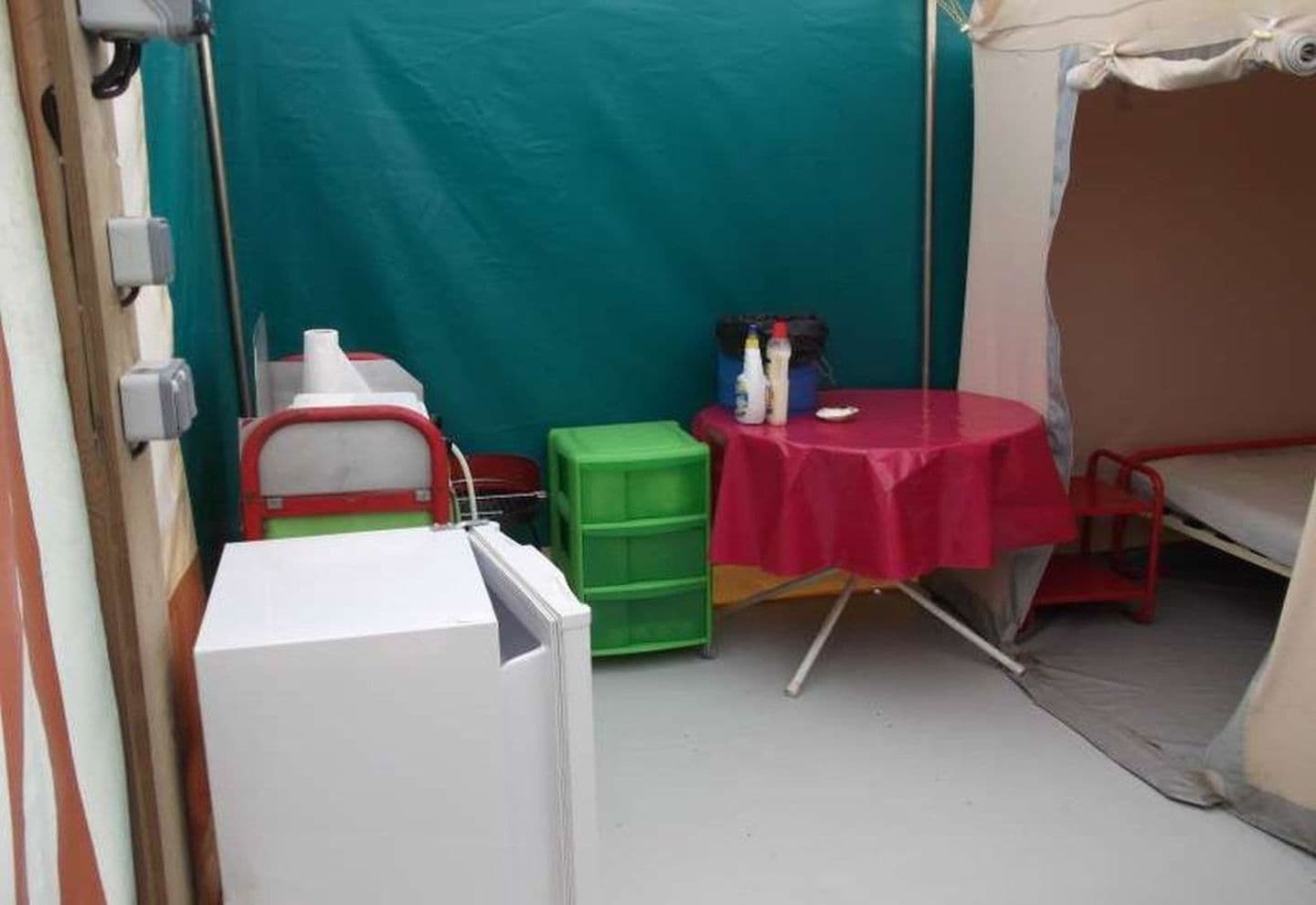 Camping Amestoya-Bengali-famille-bidarray