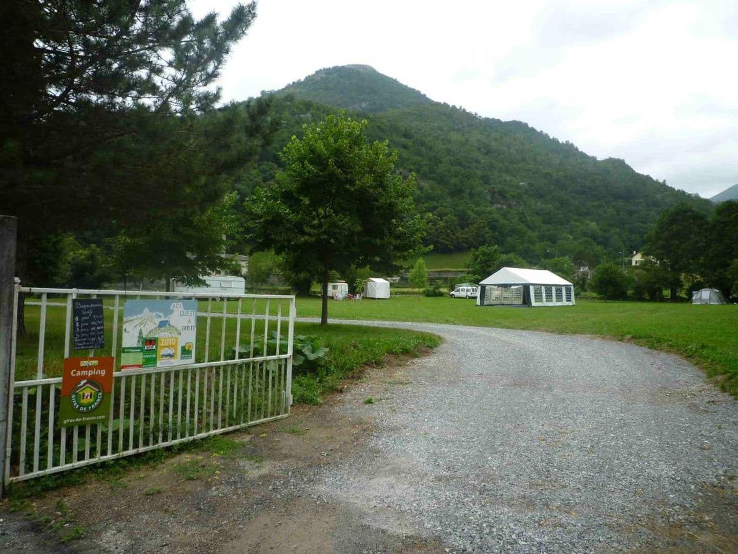 Camping Cazenave -Doux photo entrée