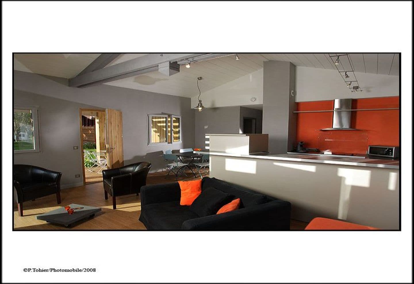 Camping-Narbaitz-eco-gite-loft-salon-ascarat©p.tohier