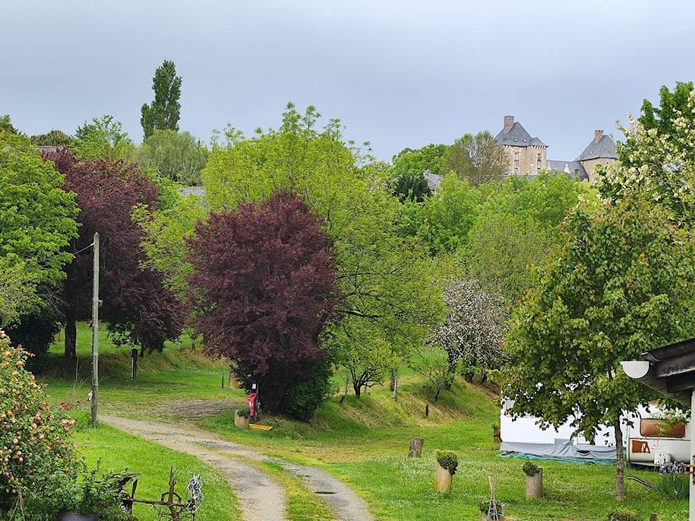 Camping-etape-de-la-ferme-Noailles-3
