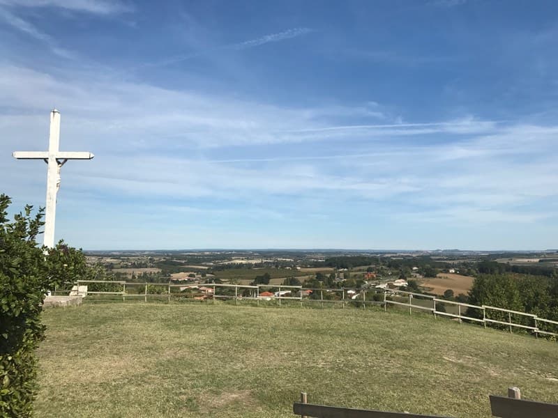Cancon_Point de vue (2020) (800x600)