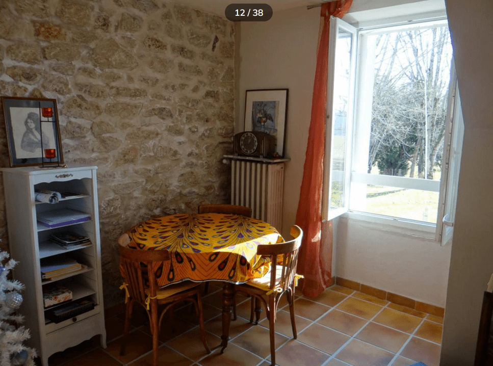 2ème salon vue sur le jardin rez-de-chaussée