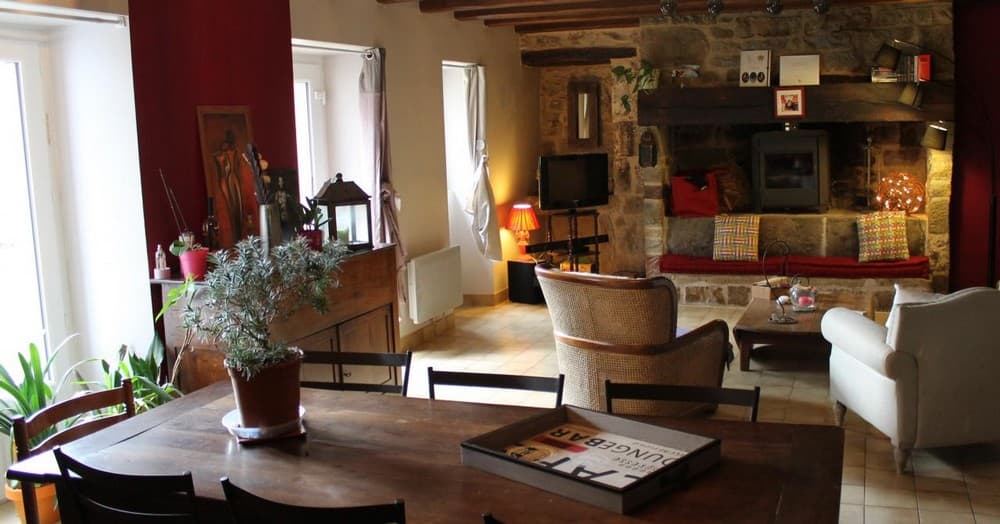 CastelDijo-Noailhac_espaceInterieur_1