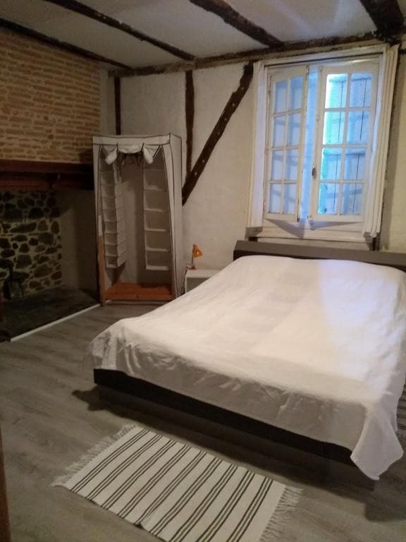 ChHotesLePetitChat-chambre2_Beaulieu_3